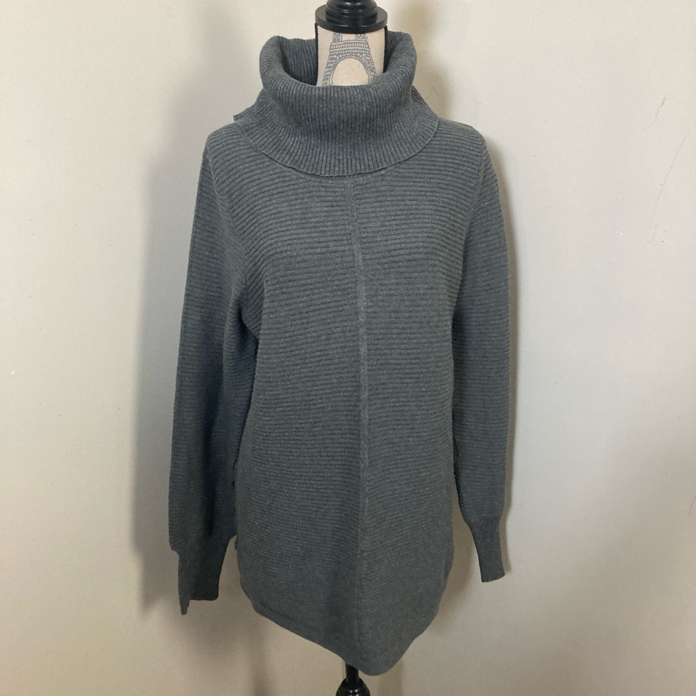 Evolution Women’s DarkGrey Ribbed Crowl Long Puff Sleeves Knit Sweater Pullover